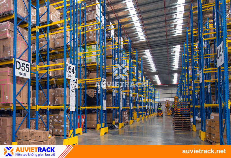 Kệ-VNA-Âu-Việt-Rack-Very-Narrow-Aisle