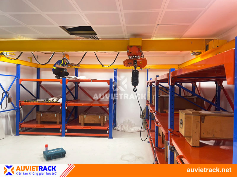 Kệ-để-khuôn-Âu-Việt-Rack - kệ để hàng nặng