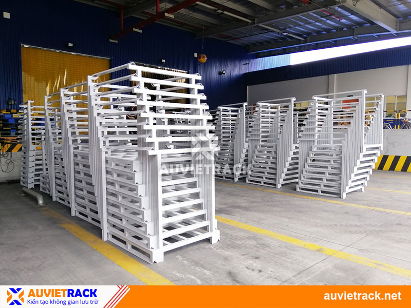 Pallet sắt chồng ghép Âu Việt Rack