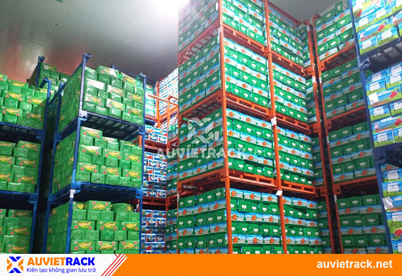 Pallet sắt chồng ghép Âu Việt Rack