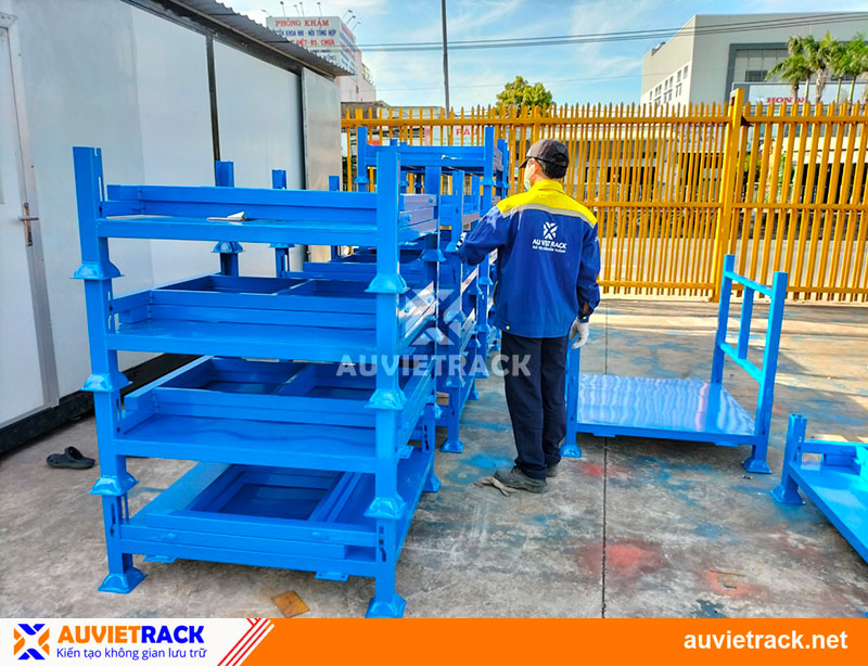 Pallet sắt chồng gấp-Âu Việt Rack