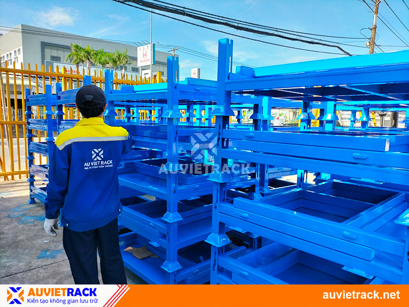 Pallet sắt chồng gấp-Âu Việt Rack