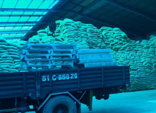 DỰ ÁN PALLET SẮT CHỨA THỨC ĂN CHĂN NUÔI