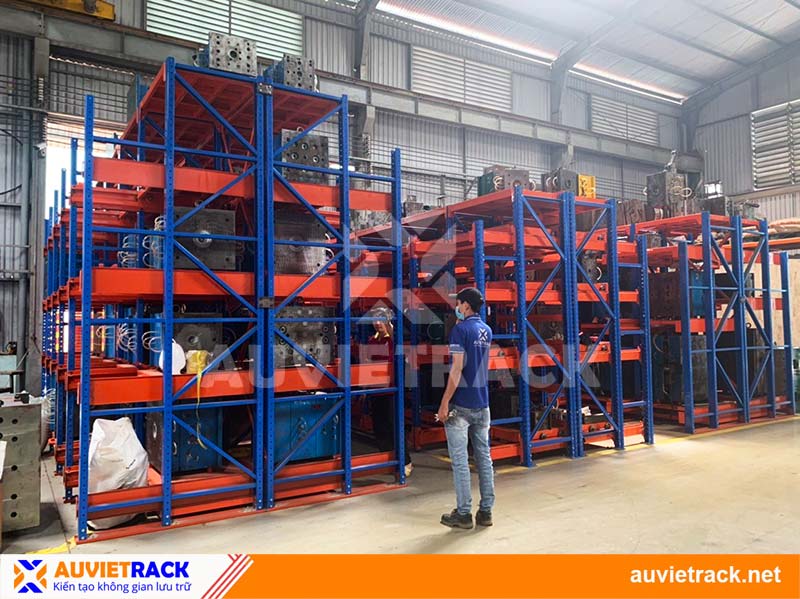 Kệ khuôn bảo quản khuôn mẫu an toàn