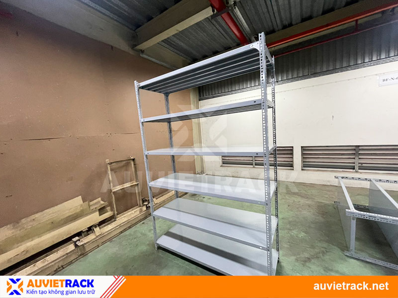 Mẫu kệ sắt V 6 tầng sản xuất bởi Au Viet Rack