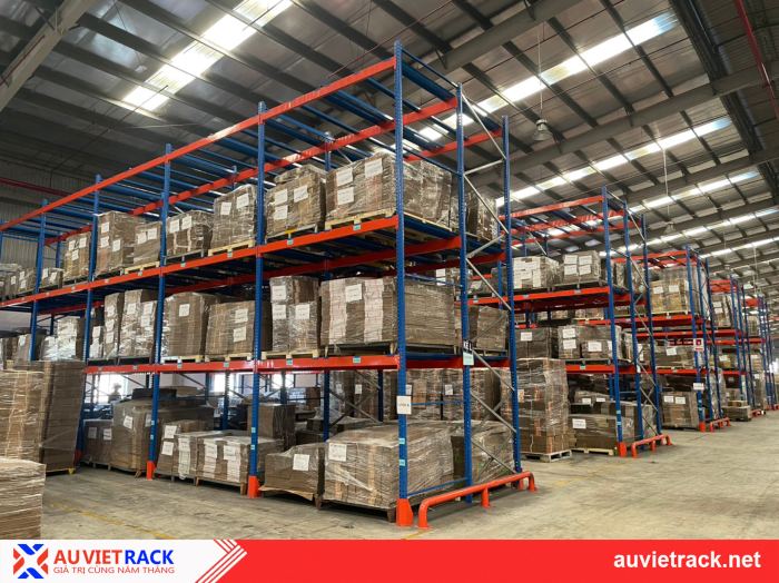 HOÀN THÀNH LẮP ĐẶT KỆ SELECTIVE CHỨA THÙNG CARTON