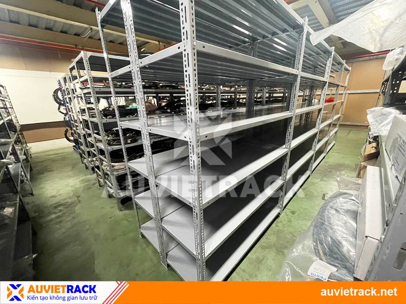 Kệ sắt V lỗ Au Viet Rack chứa hàng tải trọng nhẹ