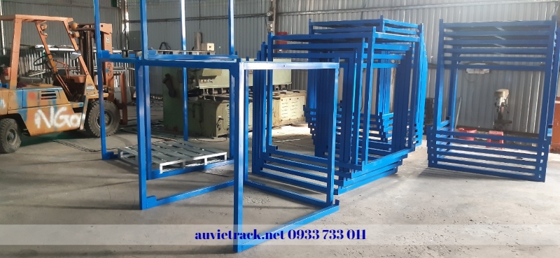 pallet sắt giá rẻ