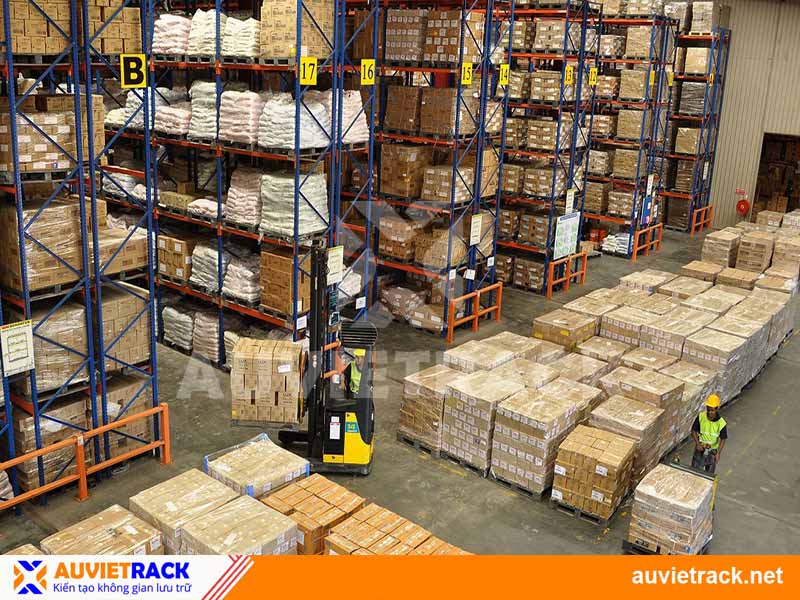 quan-ly-kho-hang-trong-logistics