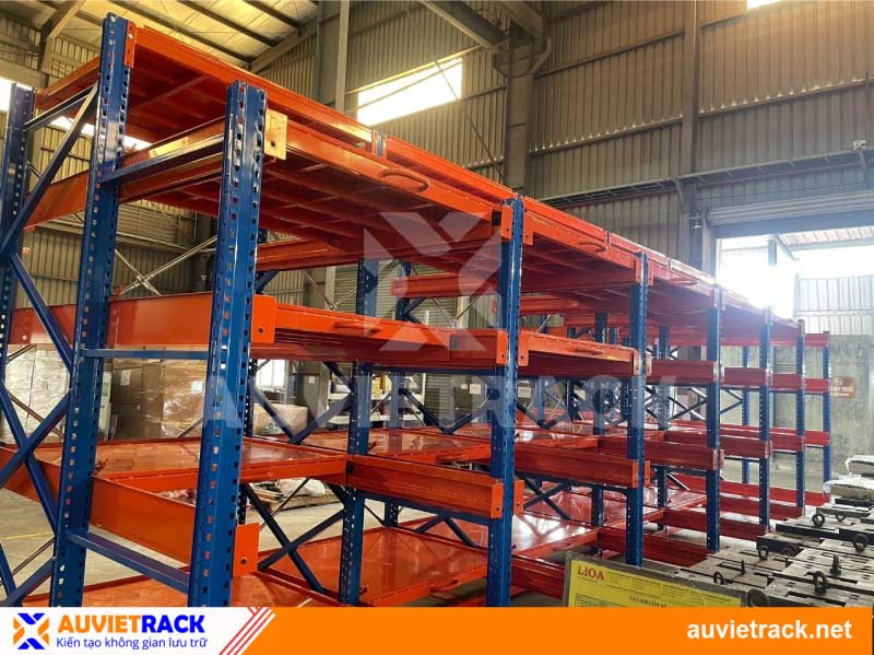 kệ công nghiệp chuyên chứa khuôn mẫu